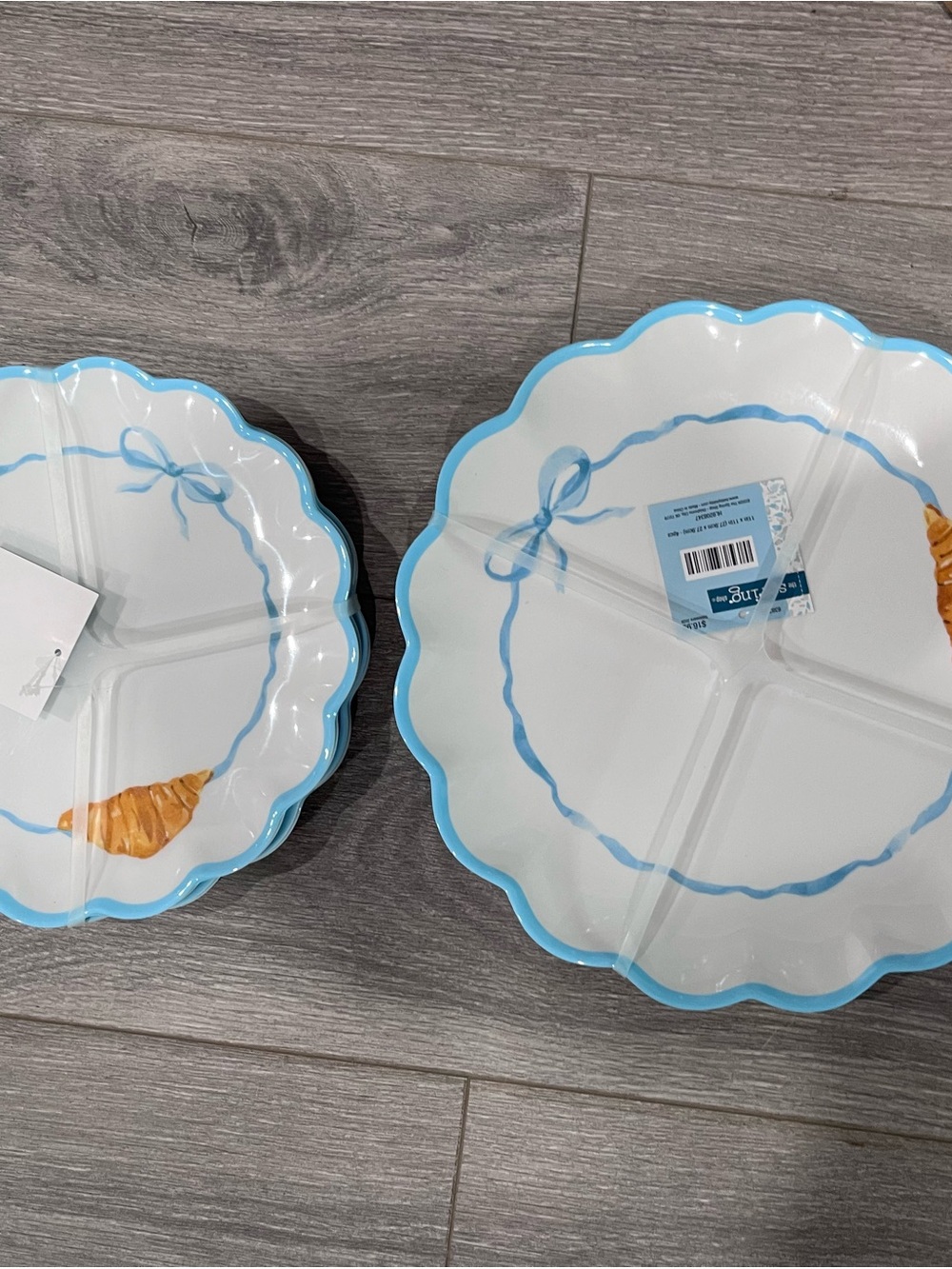 Blue Trim Sectioned Serving Plate - Scalloped Edge